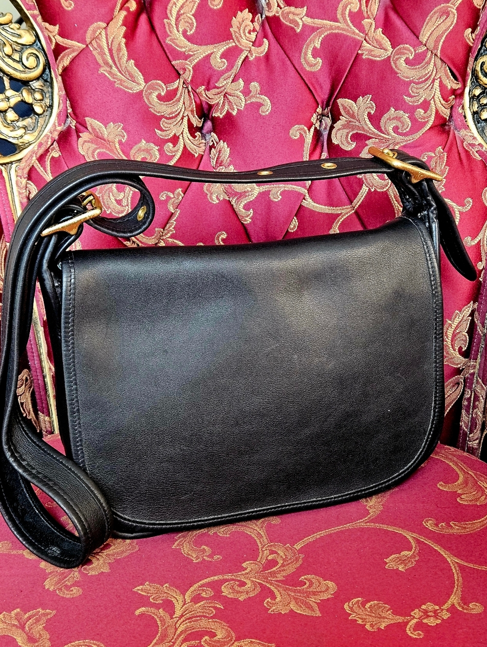 VTG Coach Patricia's Legacy Black Leather Flap Crossbody Shoulder Bag # 9951